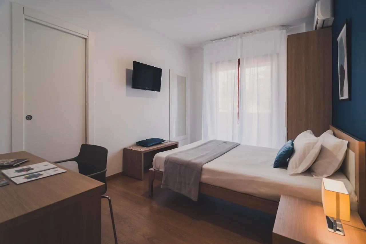 Trip Room & Breakfast Reggio Calabria Frühstückspension